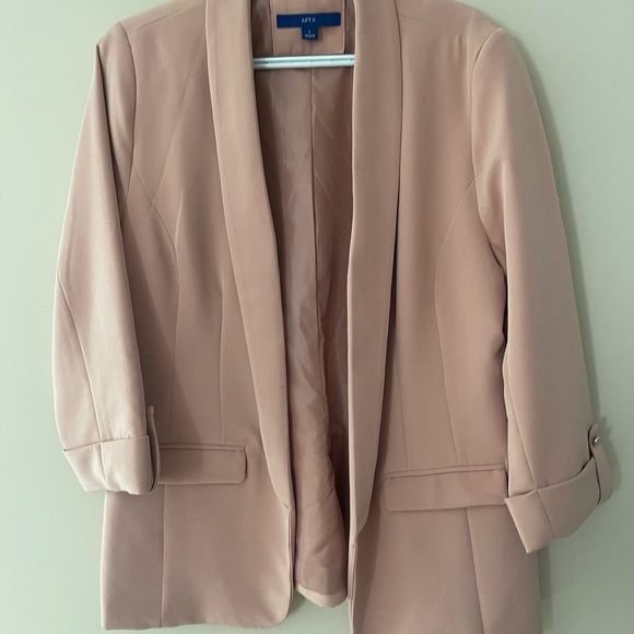 Apt. 9 Pink Blazer with Shawl Lapels and Textured Fabric - Picture 1 of 5